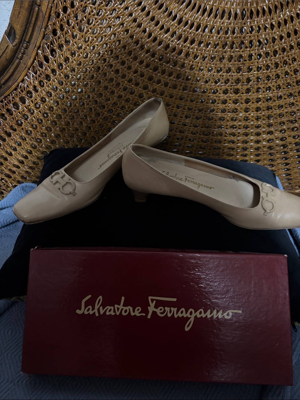 Salvatore Ferragamo Beige Leather Kitten Heel Pumps